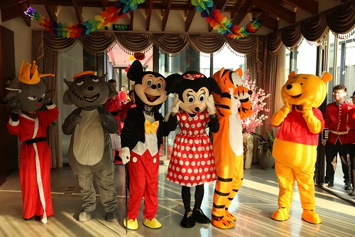 蝶變創新 快樂飛揚 蝶變創新 快樂飛揚